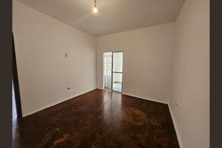 Casa à venda com 2 quartos, 149m² em Vila Linda, Santo André