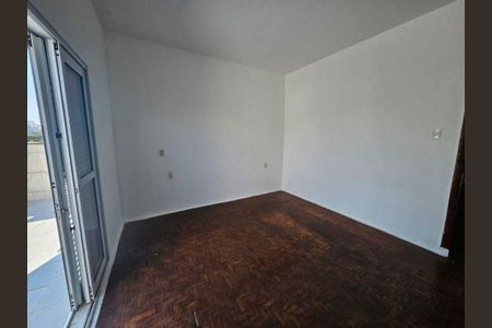 Casa à venda com 2 quartos, 149m² em Vila Linda, Santo André