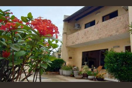 Casa à venda com 150m², 3 quartos e 1 vaga