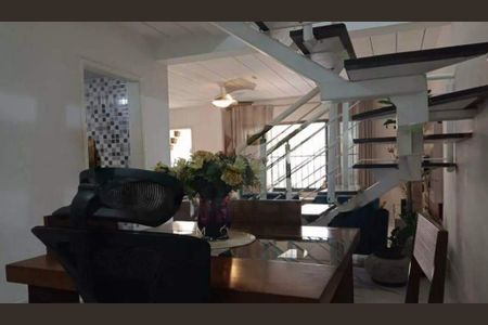 Casa à venda com 150m², 3 quartos e 1 vaga