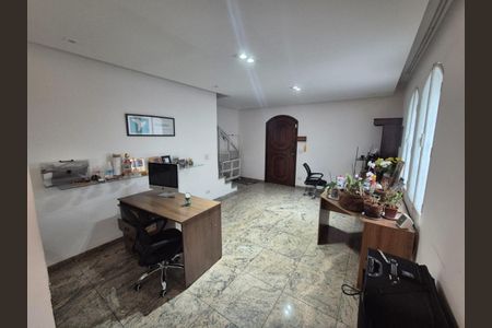 Casa à venda com 233m², 3 quartos e 3 vagasFoto 29