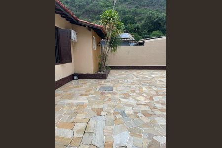 Casa à venda com 3 quartos, 160m² em Santo Antônio, Niterói