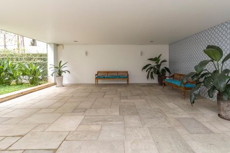 Apartamento à venda com 159m², 3 quartos e 1 vagaVaranda