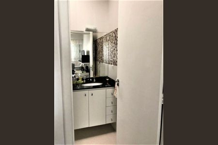 Casa de Condomínio à venda com 3 quartos, 228m² em Jardim Londrina, São Paulo