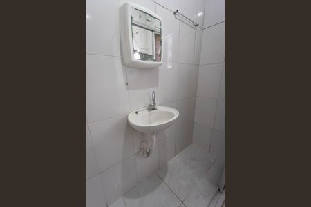 Casa à venda com 331m², 3 quartos e 4 vagasCasa 2 - Banheiro 