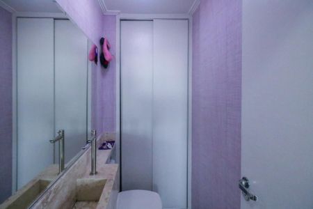 Apartamento à venda com 128m², 3 quartos e 3 vagas Apartamento à venda com 128m², 3 quartos e 3 vagasLavabo