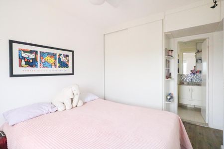 Apartamento à venda com 128m², 3 quartos e 3 vagas Apartamento à venda com 128m², 3 quartos e 3 vagasSuíte 2