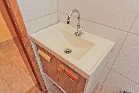 Banheiro de apartamento para alugar com 1 quarto, 35m² em Vila Zulmira, São Paulo