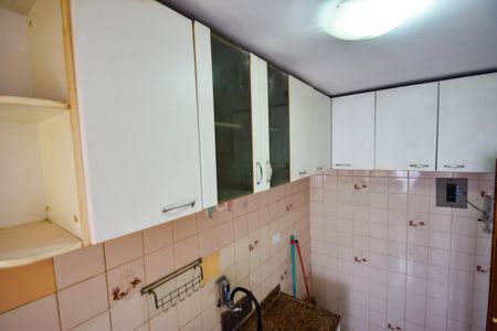Apartamento à venda com 55m², 2 quartos e 2 vagasCozinha