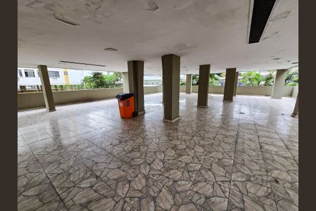 Apartamento à venda com 55m², 2 quartos e 2 vagasÁrea comum - Salão de festas