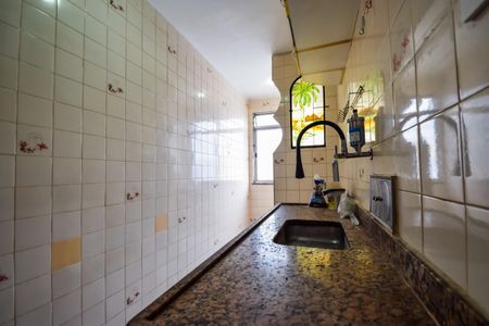 Apartamento à venda com 55m², 2 quartos e 2 vagasCozinha