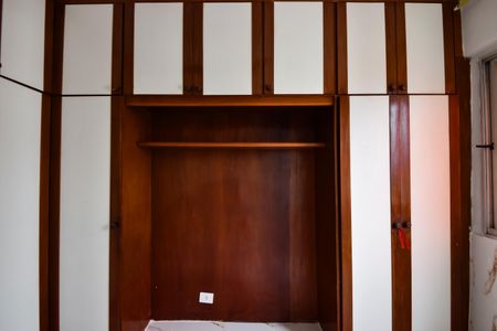 Apartamento à venda com 55m², 2 quartos e 2 vagasQuarto 2