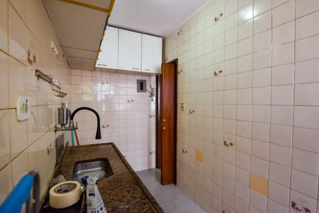 Apartamento à venda com 55m², 2 quartos e 2 vagasCozinha