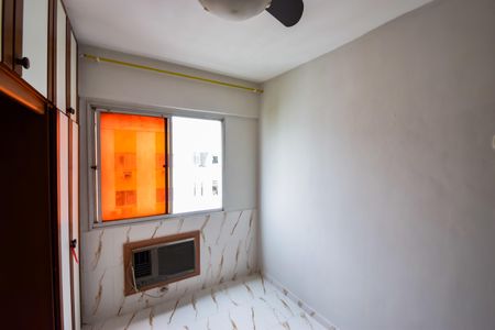 Apartamento à venda com 55m², 2 quartos e 2 vagasQuarto 2