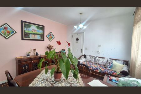 Apartamento à venda com 90m², 2 quartos e 1 vagaSala