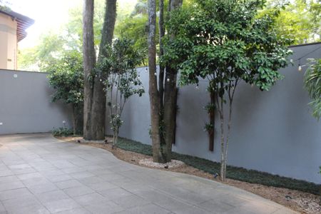 Casa de condomínio à venda com 475m², 4 quartos e 3 vagasÁrea Externa