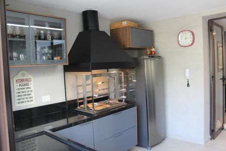 Casa de condomínio à venda com 475m², 4 quartos e 3 vagasEspaço Gourmet