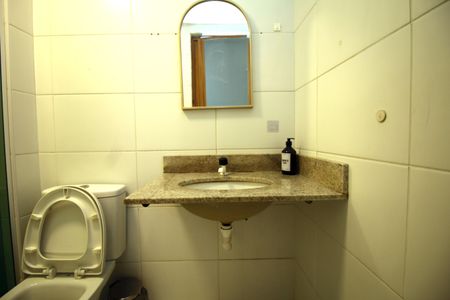 Apartamento à venda com 65m², 3 quartos e 1 vagaBanheiro Social