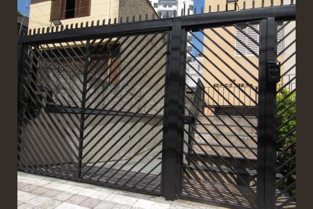 Apartamento para alugar com 67m², 2 quartos e 1 vagaFachada