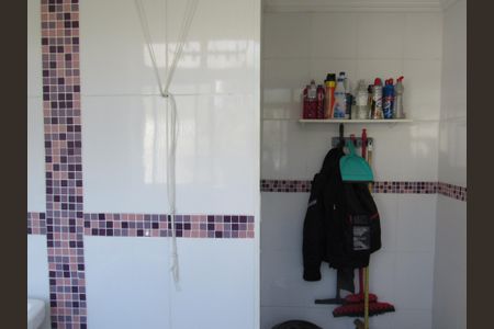 Apartamento para alugar com 67m², 2 quartos e 1 vagaÁrea de Serviço