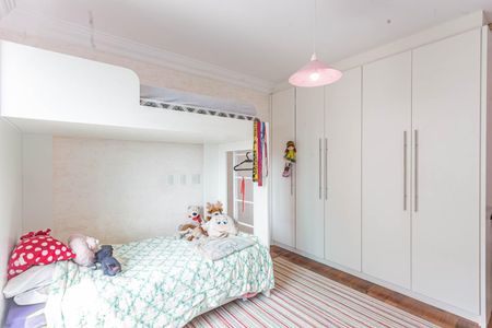 Apartamento à venda com 365m², 4 quartos e 6 vagasSuíte 2