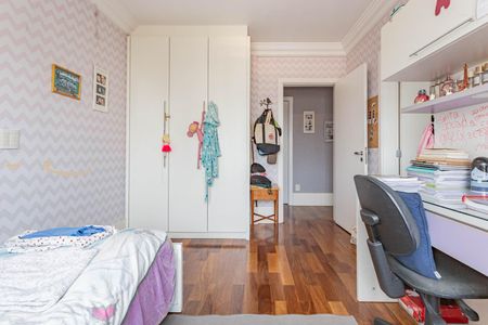 Apartamento à venda com 365m², 4 quartos e 6 vagasSuíte 3