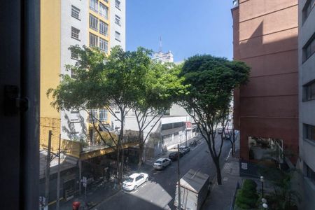 Vista do Quarto de apartamento para alugar com 1 quarto, 25m² em Vila Buarque, São Paulo