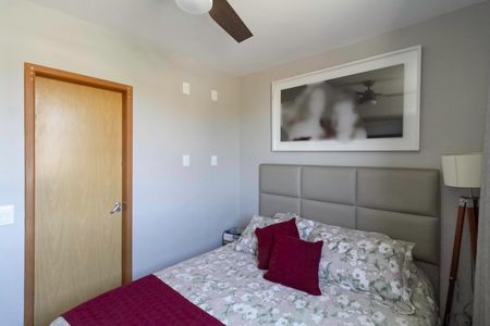 Apartamento à venda com 75m², 3 quartos e 2 vagas Apartamento à venda com 75m², 3 quartos e 2 vagasSuíte