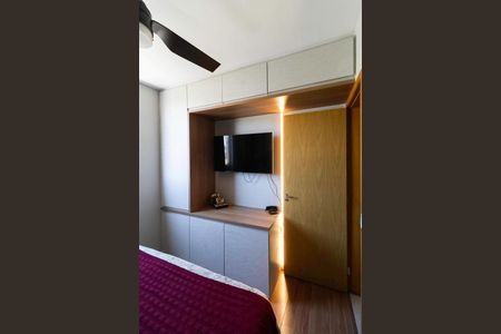 Apartamento à venda com 75m², 3 quartos e 2 vagas Apartamento à venda com 75m², 3 quartos e 2 vagasSuíte