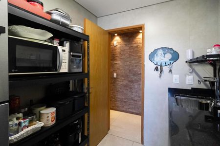 Apartamento à venda com 75m², 3 quartos e 2 vagas Apartamento à venda com 75m², 3 quartos e 2 vagasCozinha