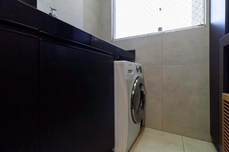 Apartamento à venda com 75m², 3 quartos e 2 vagas Apartamento à venda com 75m², 3 quartos e 2 vagasÁrea de Serviço