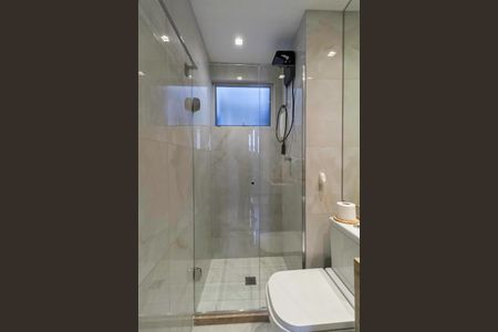 Apartamento à venda com 75m², 3 quartos e 2 vagas Apartamento à venda com 75m², 3 quartos e 2 vagasBanheiro social