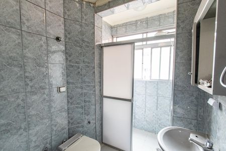 Apartamento para alugar com 72m², 2 quartos e sem vaga Apartamento para alugar com 72m², 2 quartos e sem vagaBanheiro