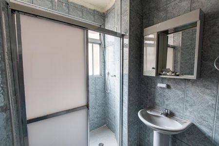Apartamento para alugar com 72m², 2 quartos e sem vaga Apartamento para alugar com 72m², 2 quartos e sem vagaBanheiro