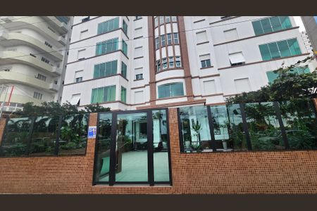 Apartamento para alugar com 102m², 2 quartos e sem vagaFachada