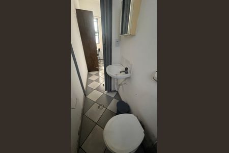 Studio para alugar com 17m², 1 quarto e sem vaga Studio para alugar com 17m², 1 quarto e sem vagaBanheiro Social