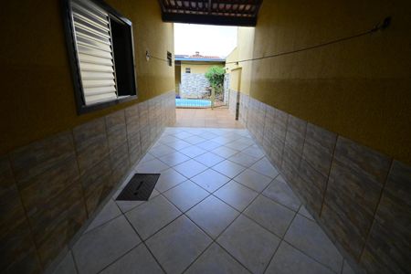 Casa de condomínio para alugar com 290m², 4 quartos e 6 vagasÁrea Externa