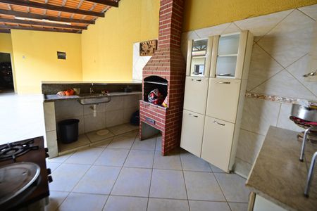 Casa de condomínio para alugar com 290m², 4 quartos e 6 vagasEspaço Gourmet