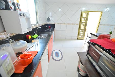 Casa de condomínio para alugar com 290m², 4 quartos e 6 vagasCozinha