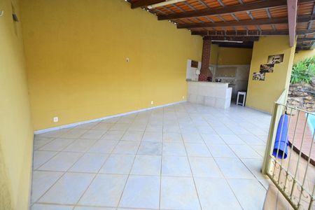 Casa de condomínio para alugar com 290m², 4 quartos e 6 vagasEspaço Gourmet