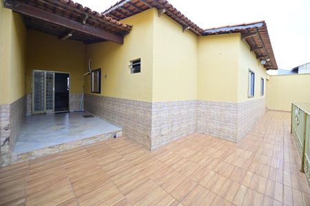 Casa de condomínio para alugar com 290m², 4 quartos e 6 vagasÁrea Externa