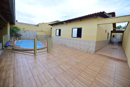 Casa de condomínio para alugar com 290m², 4 quartos e 6 vagasÁrea Externa