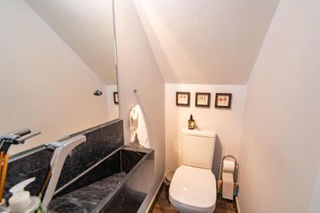 Casa à venda com 160m², 3 quartos e 1 vagaLavabo