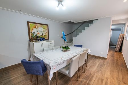 Casa à venda com 160m², 3 quartos e 1 vagaCopa