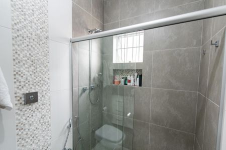 Casa à venda com 160m², 3 quartos e 1 vagaBanheiro da suíte