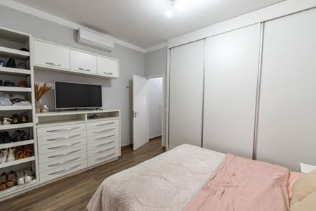 Casa à venda com 160m², 3 quartos e 1 vagaSuíte