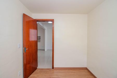 Quarto 1 de apartamento para alugar com 2 quartos, 42m² em Parque Santa Fé, Porto Alegre