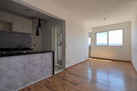 Sala de apartamento à venda com 2 quartos, 75m² em Picanço, Guarulhos