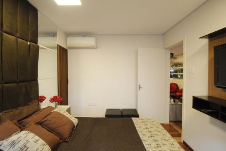 Casa à venda com 340m², 4 quartos e 4 vagasQuarto 1