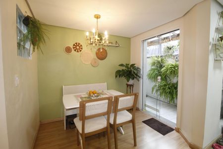 Casa à venda com 340m², 4 quartos e 4 vagasSala de Jantar